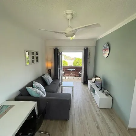 Horizon Bay 1 Bedroom With Communal Pool Apartment