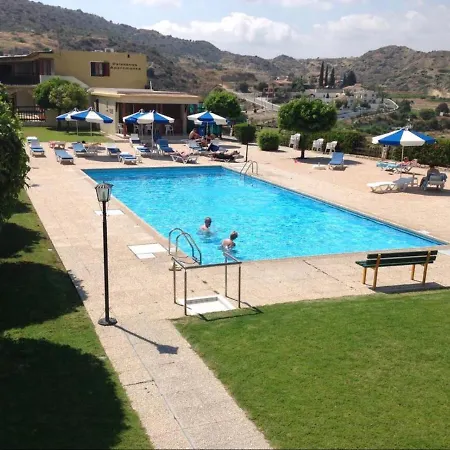 Apartment Horizon Bay 1 Bedroom With Communal Pool