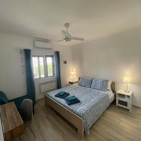 Horizon Bay 1 Bedroom With Communal Pool * Pissouri